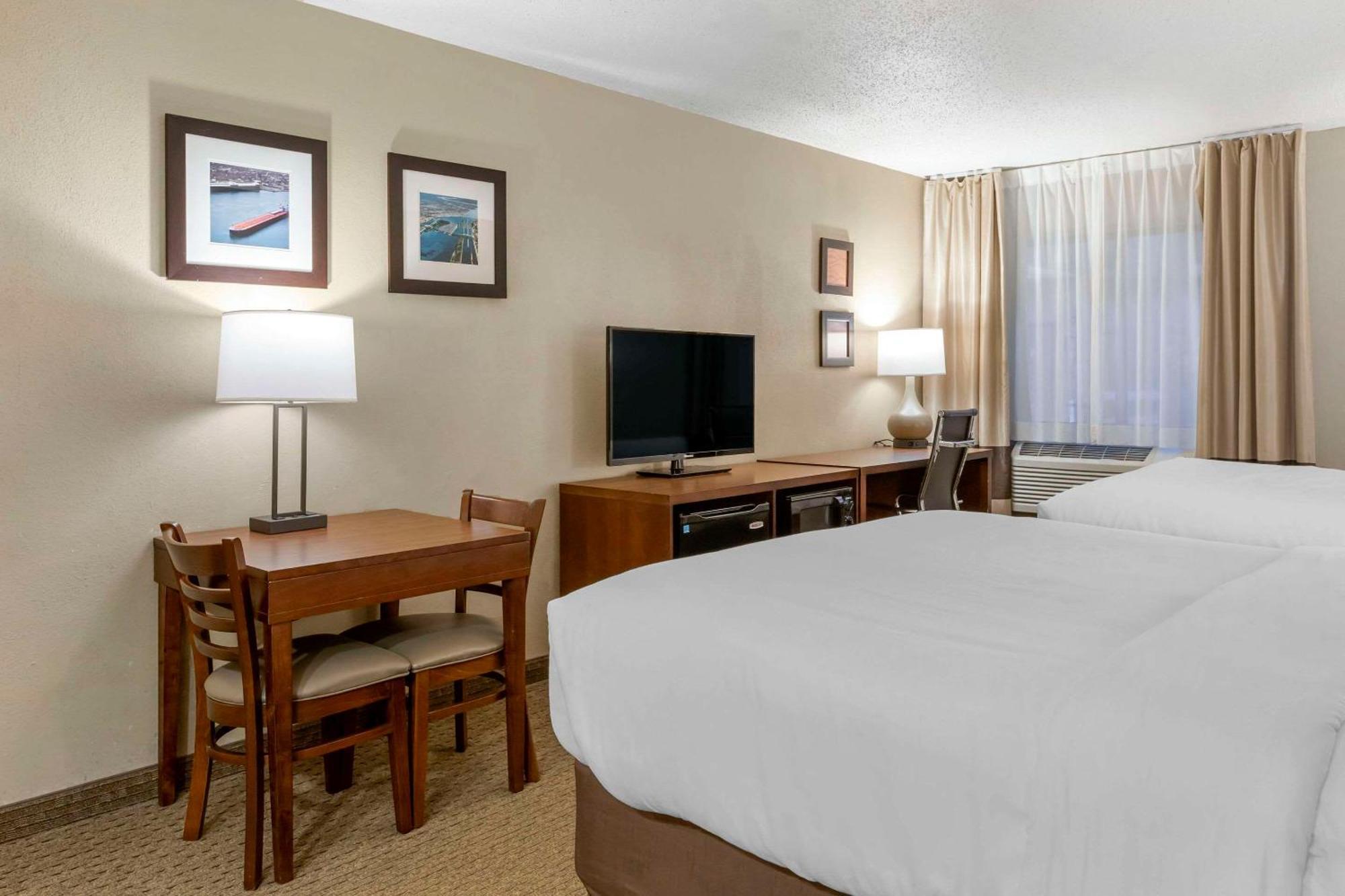 Comfort Inn Су-Сен-Марі Екстер'єр фото