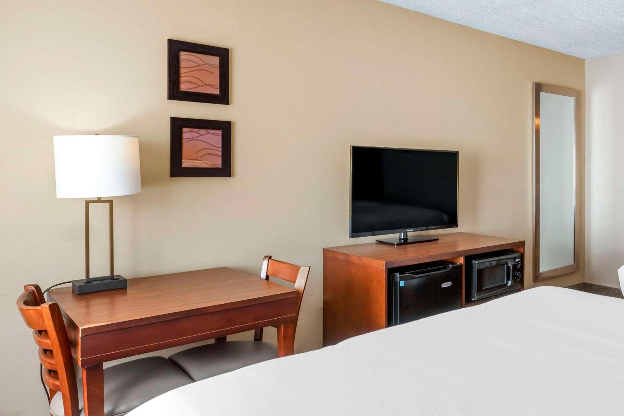 Comfort Inn Су-Сен-Марі Екстер'єр фото